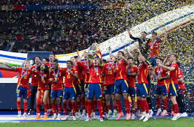 亿万28：谁都不准奶阿斯：弗里克要求全队谨言慎行避谈三冠王.